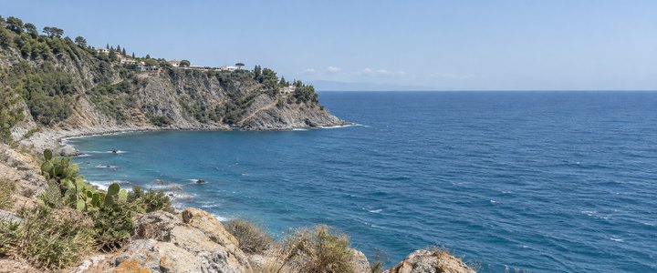 The Ionian coast at Caminia